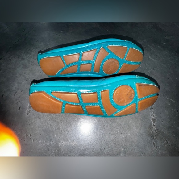 MICHAEL KORS FLATS - Picture 6 of 8